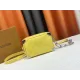 【LOUIS VUITTON 公式旗艦店】ルイヴィトン  斜めがけバッグ当日出荷 好評に付き再入荷！18.5*13*8CM