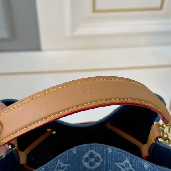 【LOUIS VUITTON 公式旗艦店】ルイヴィトン 斜めがけバッグ 当日出荷 好評に付き再入荷!20*21CM 1240722 【LOUIS VUITTON 公式旗艦店】ルイヴィトン 斜めがけバッグ 当日出荷 好評に付き再入荷!20*21CM 1240722