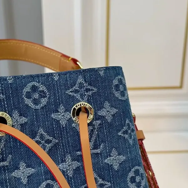 【LOUIS VUITTON 公式旗艦店】ルイヴィトン 斜めがけバッグ 当日出荷 好評に付き再入荷!20*21CM 1240722 【LOUIS VUITTON 公式旗艦店】ルイヴィトン 斜めがけバッグ 当日出荷 好評に付き再入荷!20*21CM 1240722