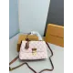 【LOUIS VUITTON 公式旗艦店】ルイヴィトン 斜めがけバッグ 当日出荷 好評に付き再入荷!25*18CM 1240722 【LOUIS VUITTON 公式旗艦店】ルイヴィトン 斜めがけバッグ 当日出荷 好評に付き再入荷!25*18CM 1240722