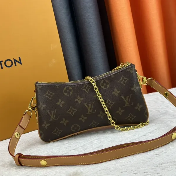 【LOUIS VUITTON 公式旗艦店】ルイヴィトン  斜めがけバッグ当日出荷 好評に付き再入荷！20.5*20*12CM