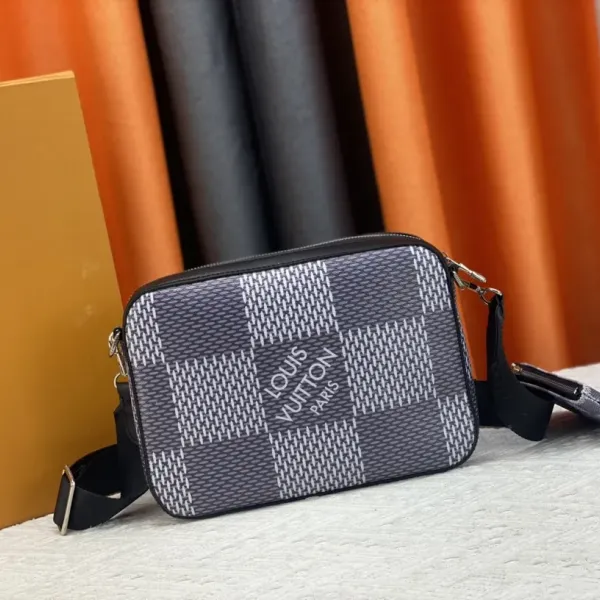 【LOUIS VUITTON 公式旗艦店】ルイヴィトン  斜めがけバッグ当日出荷 好評に付き再入荷！25*18.5*7CM
