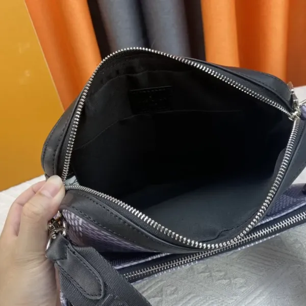 【LOUIS VUITTON 公式旗艦店】ルイヴィトン  斜めがけバッグ当日出荷 好評に付き再入荷！25*18.5*7CM