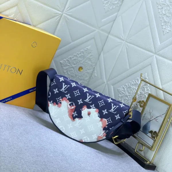 【LOUIS VUITTON 公式旗艦店】ルイヴィトン 斜めがけバッグ当日出荷 好評に付き再入荷!24.5*16*4.5CM 【LOUIS VUITTON 公式旗艦店】ルイヴィトン 斜めがけバッグ当日出荷 好評に付き再入荷!24.5*16*4.5CM