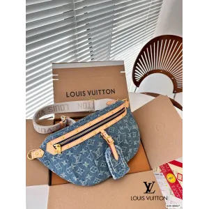 【LOUIS VUITTON 公式旗艦店】ルイヴィトン ウエストポーチ 当日出荷 好評に付き再入荷!42*19CM 【LOUIS VUITTON 公式旗艦店】ルイヴィトン ウエストポーチ 当日出荷 好評に付き再入荷!42*19CM