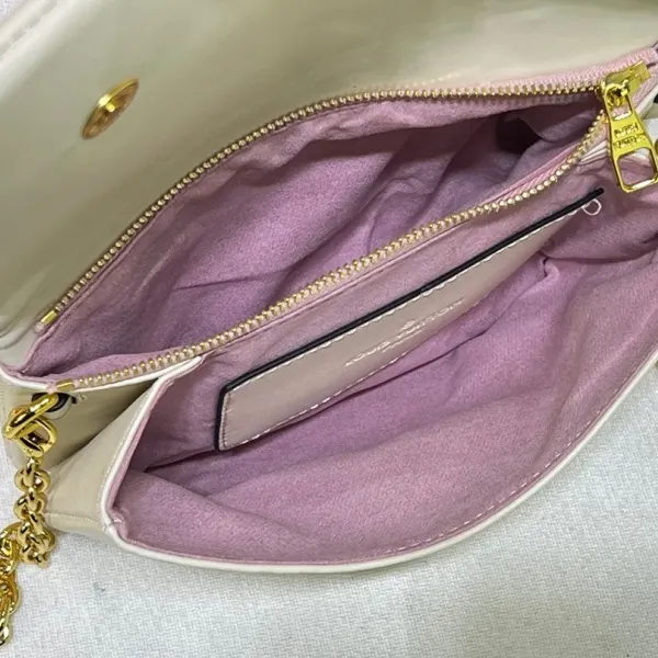 【LOUIS VUITTON 公式旗艦店】ルイヴィトン ショルダーバッグ 当日出荷 好評に付き再入荷!20*14*8CM 【LOUIS VUITTON 公式旗艦店】ルイヴィトン ショルダーバッグ 当日出荷 好評に付き再入荷!20*14*8CM