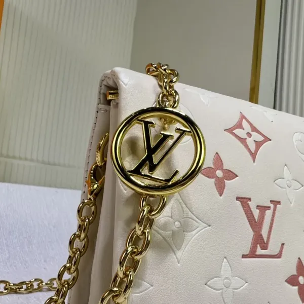 【LOUIS VUITTON 公式旗艦店】ルイヴィトン ショルダーバッグ 当日出荷 好評に付き再入荷!20*14*8CM 【LOUIS VUITTON 公式旗艦店】ルイヴィトン ショルダーバッグ 当日出荷 好評に付き再入荷!20*14*8CM