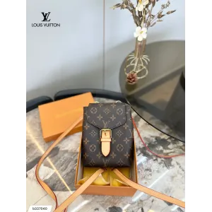 【 LOUIS VUITTON公式 旗艦店】ルイヴィトン   リュックサック   当日出荷 好評に付き再入荷！14*19CM