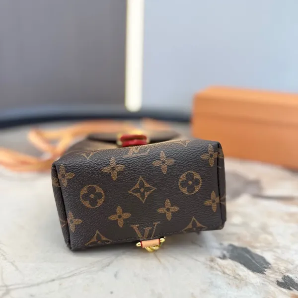 【 LOUIS VUITTON公式 旗艦店】ルイヴィトン リュックサック 当日出荷 好評に付き再入荷!14*19CM 【 LOUIS VUITTON公式 旗艦店】ルイヴィトン リュックサック 当日出荷 好評に付き再入荷!14*19CM