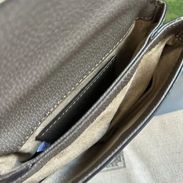 【GUCCI 公式旗艦店】グッチ 斜めがけバッグ 当日出荷 好評に付き再入荷！23CM  240724