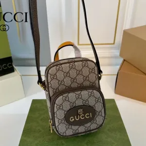 【GUCCI 公式旗艦店】グッチ 斜めがけバッグ 当日出荷 好評に付き再入荷!12*17CM 240724 【GUCCI 公式旗艦店】グッチ 斜めがけバッグ 当日出荷 好評に付き再入荷!12*17CM 240724