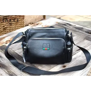 【GUCCI 公式旗艦店】 グッチ 斜めがけバッグ 当日出荷 好評に付き再入荷!31*23*18CM 【GUCCI 公式旗艦店】 グッチ 斜めがけバッグ 当日出荷 好評に付き再入荷!31*23*18CM