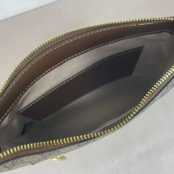 【GUCCI 公式旗艦店】 グッチ 斜めがけバッグ 当日出荷 好評に付き再入荷！21*23.5*4.5CM