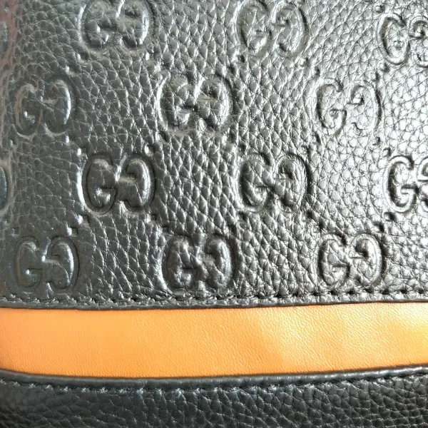 【GUCCI 公式 旗艦店】グッチ ショルダーバッグ 当日出荷 好評に付き再入荷!26*28*5CM 【GUCCI 公式 旗艦店】グッチ ショルダーバッグ 当日出荷 好評に付き再入荷!26*28*5CM