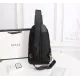 【GUCCI 公式 旗艦店】グッチ 胸ポケット当日出荷 好評に付き再入荷!32*17*4CM 【GUCCI 公式 旗艦店】グッチ 胸ポケット当日出荷 好評に付き再入荷!32*17*4CM