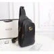 【GUCCI 公式 旗艦店】グッチ 胸ポケット当日出荷 好評に付き再入荷!32*17*4CM 【GUCCI 公式 旗艦店】グッチ 胸ポケット当日出荷 好評に付き再入荷!32*17*4CM