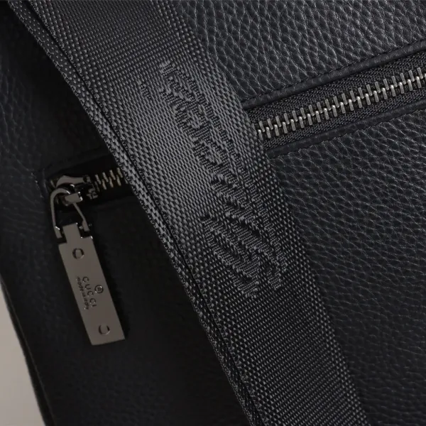 【GUCCI 公式 旗艦店】クッチ ショルダーバッグ 当日出荷 好評に付き再入荷!33*24*8CM 【GUCCI 公式 旗艦店】クッチ ショルダーバッグ 当日出荷 好評に付き再入荷!33*24*8CM