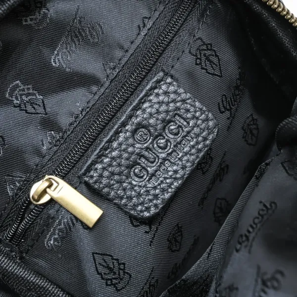 【GUCCI 公式 旗艦店】クッチ  胸ポケット当日出荷 好評に付き再入荷！27*18*7CM