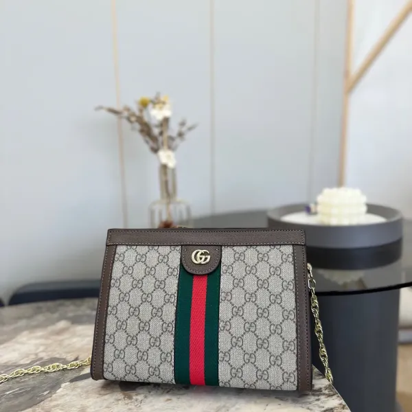 【GUCCI 公式 旗艦店】クッチ ショルダーバッグ 当日出荷 好評に付き再入荷!25*18*5CM 【GUCCI 公式 旗艦店】クッチ ショルダーバッグ 当日出荷 好評に付き再入荷!25*18*5CM
