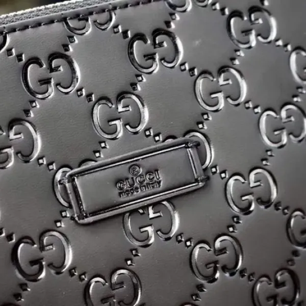【GUCCI 公式 旗艦店】クッチ ショルダーバッグ 当日出荷 好評に付き再入荷!24*27*5CM 【GUCCI 公式 旗艦店】クッチ ショルダーバッグ 当日出荷 好評に付き再入荷!24*27*5CM
