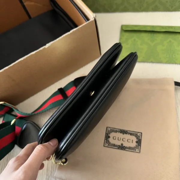 【GUCCI 公式 旗艦店】クッチ ショルダーバッグ 当日出荷 好評に付き再入荷!22CM 【GUCCI 公式 旗艦店】クッチ ショルダーバッグ 当日出荷 好評に付き再入荷!22CM