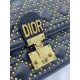 【DIOR 公式 旗艦店】ディオール ショルダーバッグ 当日出荷 好評に付き再入荷!24*16CM 【DIOR 公式 旗艦店】ディオール ショルダーバッグ 当日出荷 好評に付き再入荷!24*16CM