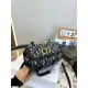 【DIOR 公式 旗艦店】ディオール ショルダーバッグ 当日出荷 好評に付き再入荷!19*13CM 【DIOR 公式 旗艦店】ディオール ショルダーバッグ 当日出荷 好評に付き再入荷!19*13CM