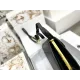 【DIOR  公式旗艦店】 ディオール   ショルダーバッグ 当日出荷 好評に付き再入荷！20*20CM