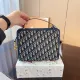 【DIOR  公式 旗艦店】ディオール   ショルダーバッグ 当日出荷 好評に付き再入荷！26*6*20CM