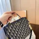 【DIOR  公式 旗艦店】ディオール   ショルダーバッグ 当日出荷 好評に付き再入荷！26*6*20CM