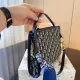 【DIOR  公式 旗艦店】ディオール   ショルダーバッグ 当日出荷 好評に付き再入荷！26*6*20CM