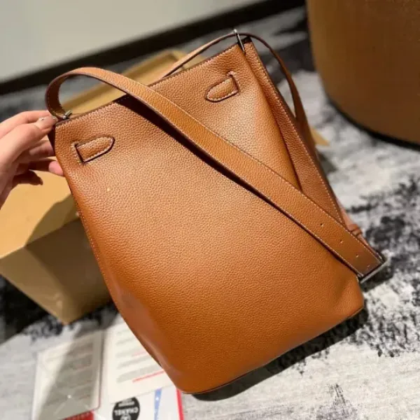 HERMES エルメスが春に向けて新作ハンドバッグ10点を発表  23.3 CM  240919