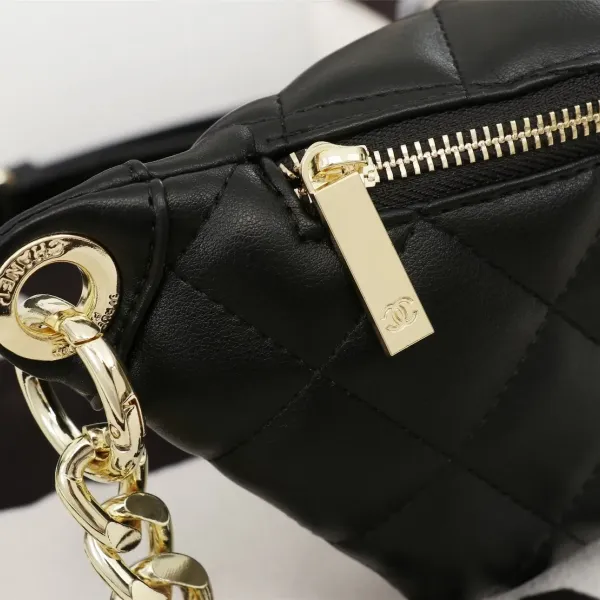 【CHANEL 公式旗艦店】シャネル ウエストポーチ 当日出荷 好評に付き再入荷!23CM 【CHANEL 公式旗艦店】シャネル ウエストポーチ 当日出荷 好評に付き再入荷!23CM