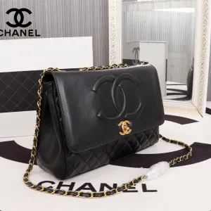 【CHANEL 公式旗艦店】シャネル 斜めがけバッグ 当日出荷好評に付き再入荷30*21*10CM 【CHANEL 公式旗艦店】シャネル 斜めがけバッグ 当日出荷好評に付き再入荷30*21*10CM