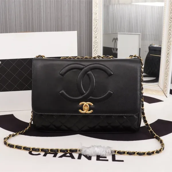 【CHANEL 公式旗艦店】シャネル 斜めがけバッグ 当日出荷好評に付き再入荷30*21*10CM 【CHANEL 公式旗艦店】シャネル 斜めがけバッグ 当日出荷好評に付き再入荷30*21*10CM