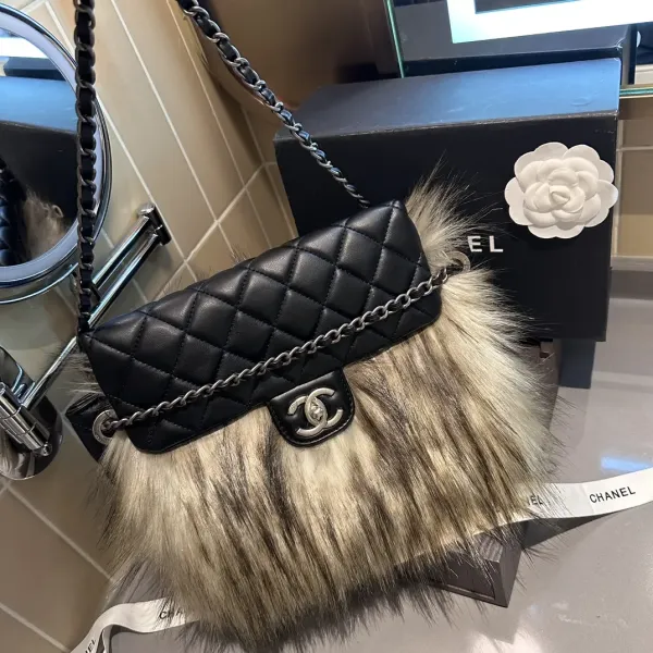 【CHANEL 公式旗艦店】シャネル ショルダーバッグ 当日出荷 好評に付き再入荷!20*12CM 【CHANEL 公式旗艦店】シャネル ショルダーバッグ 当日出荷 好評に付き再入荷!20*12CM