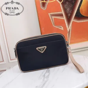 【PRADA 公式旗艦店】プラダ クラッチバッグ 当日出荷 好評に付き再入荷!28*17*4CM 【PRADA 公式旗艦店】プラダ クラッチバッグ 当日出荷 好評に付き再入荷!28*17*4CM
