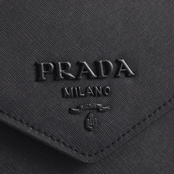 【PRADA 公式旗艦店】プラダ 斜めがけバッグ 当日出荷 好評に付き再入荷!21*14*6.5CM 【PRADA 公式旗艦店】プラダ 斜めがけバッグ 当日出荷 好評に付き再入荷!21*14*6.5CM