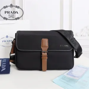 【PRADA 公式 旗艦店】プラダ 斜めがけバッグ 当日出荷 好評に付き再入荷!31*21*6CM 【PRADA 公式 旗艦店】プラダ 斜めがけバッグ 当日出荷 好評に付き再入荷!31*21*6CM