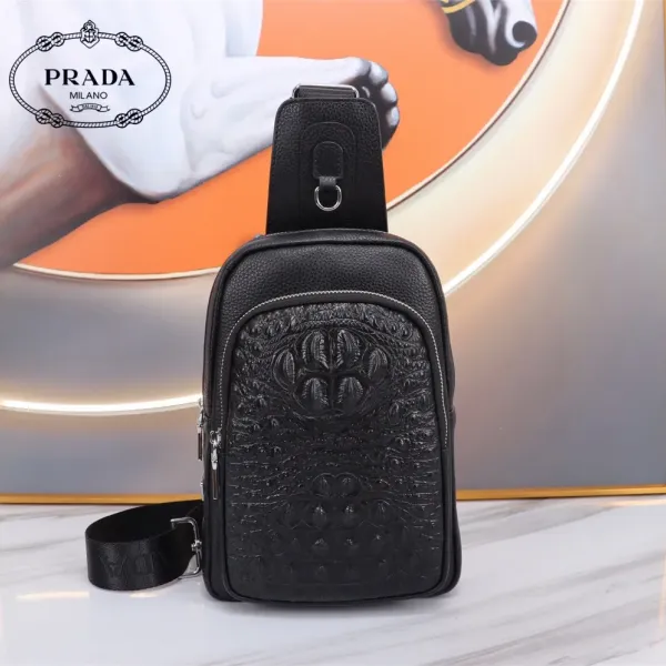 【PRADA 公式 旗艦店】プラダ 胸ポケット当日出荷 好評に付き再入荷!34*17*6CM 【PRADA 公式 旗艦店】プラダ 胸ポケット当日出荷 好評に付き再入荷!34*17*6CM
