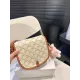 【CELINE 公式旗艦店】セリーヌ 斜めがけバッグ 当日出荷 好評に付き再入荷！18.5*15CM  1240723
