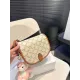 【CELINE 公式旗艦店】セリーヌ 斜めがけバッグ 当日出荷 好評に付き再入荷！18.5*15CM  1240723