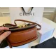 【CELINE 公式旗艦店】セリーヌ 斜めがけバッグ 当日出荷 好評に付き再入荷!18*16CM 1240723 【CELINE 公式旗艦店】セリーヌ 斜めがけバッグ 当日出荷 好評に付き再入荷!18*16CM 1240723