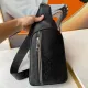 【VERSACE 公式旗艦店】ヴェルサーチ 胸ポケット 当日出荷 好評に付き再入荷!20*29*5CM 【VERSACE 公式旗艦店】ヴェルサーチ 胸ポケット 当日出荷 好評に付き再入荷!20*29*5CM