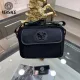 【VERSACE 公式旗艦店】ヴェルサーチ ショルダーバッグ 当日出荷 好評に付き再入荷!25*6*18CM 【VERSACE 公式旗艦店】ヴェルサーチ ショルダーバッグ 当日出荷 好評に付き再入荷!25*6*18CM