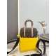 【FENDI 公式旗艦店】フェンディ ショルダーバッグ 当日出荷 好評に付き再入荷!21*12CM 【FENDI 公式旗艦店】フェンディ ショルダーバッグ 当日出荷 好評に付き再入荷!21*12CM