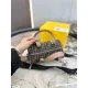 【FENDI 公式旗艦店】フェンディ ショルダーバッグ 当日出荷 好評に付き再入荷!21*12CM 【FENDI 公式旗艦店】フェンディ ショルダーバッグ 当日出荷 好評に付き再入荷!21*12CM