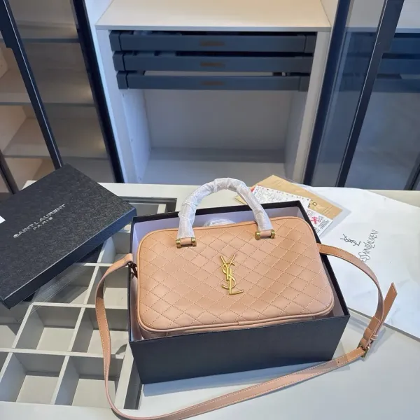 【YSL SAINT LAURENT 公式旗艦店】サンローラン 旅行かばん 当日出荷 好評に付き再入荷!31*19*13CM 240722 【YSL SAINT LAURENT 公式旗艦店】サンローラン 旅行かばん 当日出荷 好評に付き再入荷!31*19*13CM 240722