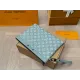 LV【LOUIS VUITTON  公式 旗艦店】 ルイヴィトン   クラッチバッグ 当日出荷 好評に付き再入荷！30*21CM  241101