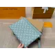 LV【LOUIS VUITTON  公式 旗艦店】 ルイヴィトン   クラッチバッグ 当日出荷 好評に付き再入荷！30*21CM  241101